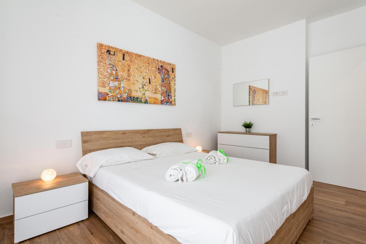 Central Station Apt With Parking Bari Exterior foto